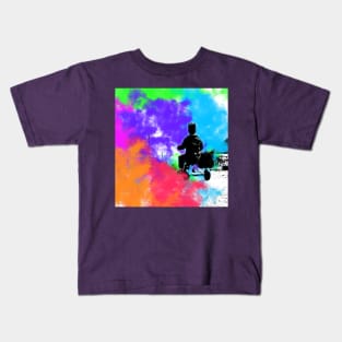 Child and the smoke Kids T-Shirt